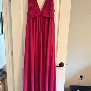 Lulu's fuchsia v-neck dress with high slit